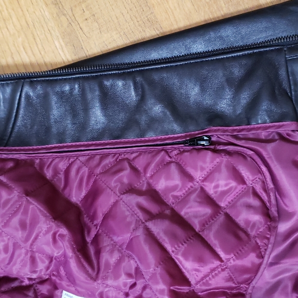 PELLE Studio Leather Coat with extra liner. Ladies - Large - Picture 10 of 16